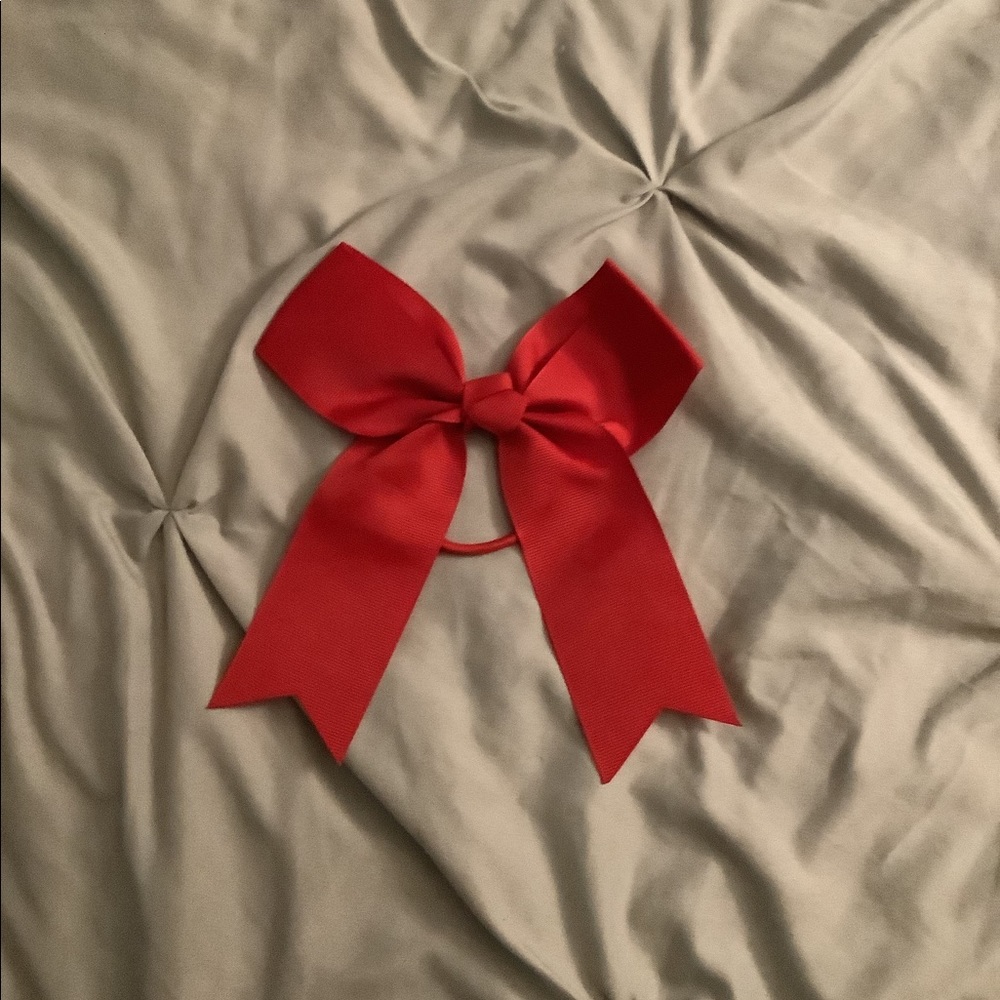Cheer Bow